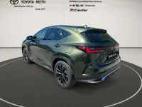 Gebraucht Lexus NX450h+ E-FOUR 309 PS (227 kW) 2026 Grün SUV