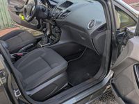 Gebraucht Ford Fiesta 101 PS (74 kW) 2017 Grau Kleinwagen