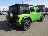 Gebraucht Jeep Wrangler Unlimited Rubicon 200 PS (147 kW) 2018 Grün SUV