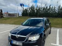 Gebraucht Skoda Superb 170 PS (125 kW) 2012 Schwarz Kombi