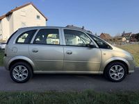 Gebraucht Opel Meriva Edition 105 PS (77 kW) 2007 Champagner silber m2 Van / Kleinbus