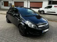 Używany Opel Corsa 70 KM (51 kW) 2010 Czarny Hatchback