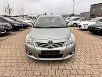 Gebraucht Toyota Verso 126 PS (92 kW) 2012 Grau Van / Kleinbus