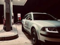 Gebraucht VW Passat 131 PS (96 kW) 2001 Silber Kombi