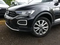Gebraucht VW T-Roc Active 150 PS (110 kW) 2021 Deep black perleffekt deep black perleffekt SUV