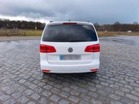 Gebraucht VW Touran 140 PS (102 kW) 2012 Weiß Van / Kleinbus