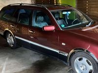 Gebraucht Mercedes E200 Avantgarde 136 PS (100 kW) 1997 Rot Kombi