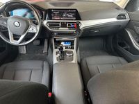 Gebraucht BMW 320 190 PS (139 kW) 2022 Blau Kombi