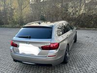 Second-hand BMW 525 218 CP (160 kW) 2014 Andere farben Break