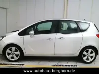 Gebraucht Opel Meriva Innovation 140 PS (102 kW) 2010 Silber Van / Kleinbus