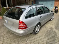 Usata Mercedes C220 143 CV (105 kW) 2003 Argento Station wagon