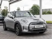 Gebraucht Mini Cooper SE Essential 135 kW (184 PS) 2023 Silber Kleinwagen