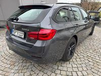 Gebraucht BMW 320 190 PS (139 kW) 2017 Grau Kombi