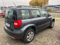 Gebraucht Skoda Yeti Active 122 PS (89 kW) 2015 Grau SUV