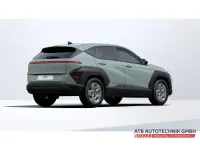 Neu Hyundai Kona Select 150 PS (110 kW) 2025 Gruen SUV