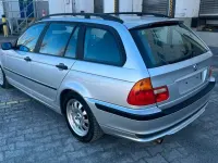 Gebraucht BMW 318 140 PS (102 kW) 2002 Silber Kombi