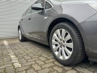 Gebraucht Opel Astra 125 PS (91 kW) 2011 Grau Kombi