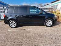 Gebraucht VW Touran Style 140 PS (102 kW) 2012 Schwarz Van / Kleinbus