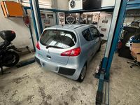 Gebraucht Mitsubishi Colt 74 PS (54 kW) 2007 Blau Kleinwagen