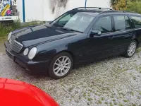 Gebraucht Mercedes E200 136 PS (100 kW) 2000 Blau Kombi