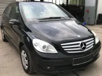 Gebraucht Mercedes B170 116 PS (85 kW) 2008 Schwarz Van / Kleinbus