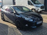 Gebraucht Ford Focus Titanium 140 PS (102 kW) 2012 Schwarz Kombi