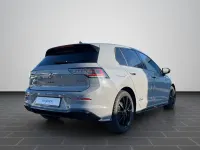 Gebraucht VW Golf VIII Sound 150 PS (110 kW) 2026 Grau Limousine