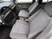 Gebraucht Mercedes E250 90 PS (66 kW) 1992 Limousine