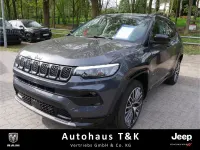 Neu Jeep Compass Summit 131 PS (96 kW) 2025 Grigio moda (graphite grey met SUV
