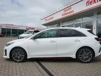 Gebraucht Kia Ceed 204 PS (150 kW) 2021 Weiß (metallic) Kleinwagen