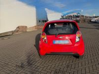 Gebraucht Chevrolet Spark 67 PS (49 kW) 2012 Rot Kleinwagen