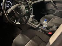 Gebraucht Skoda Octavia 122 PS (89 kW) 2010 Blau Limousine