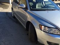 Gebraucht Volvo V50 Drive Kinetic 114 PS (83 kW) 2011 Grau metallic Kombi