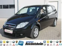 Gebraucht Landwind CV9 97 PS (71 kW) 2012 Schwarz Van / Kleinbus