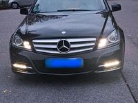 Gebraucht Mercedes C220 170 PS (125 kW) 2013 Schwarz Kombi