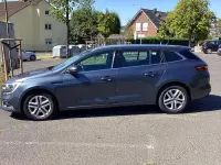 Gebraucht Renault Mégane GrandTour 116 PS (85 kW) 2020 Grau Kombi