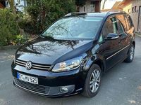 Gebraucht VW Touran Highline 140 PS (102 kW) 2013 Deep black perleffekt Van / Kleinbus