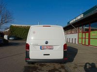 Gebraucht VW Transporter 110 PS (80 kW) 2023 Weiß Van