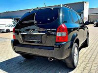 Second-hand Hyundai Tucson 141 CP (103 kW) 2009 Negru SUV