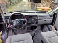 Gebraucht VW Caravelle 102 PS (75 kW) 2000 Schwarz Van / Kleinbus