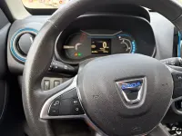 Usado Dacia Spring Comfort Plus 33 kW (45 CV) 2021 Blanco Utilitario