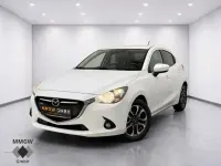 Gebraucht Mazda 2 Sports-Line 90 PS (66 kW) 2016 Weiss Kleinwagen