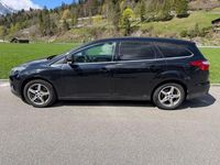 Używany Ford Focus Titanium 150 KM (110 kW) 2011 Czarny Sedan/Limuzyna