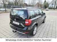 Gebraucht Skoda Yeti Ambition 105 PS (77 kW) 2015 Schwarz SUV