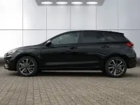 Gebraucht Hyundai i30 Advantage 140 PS (102 kW) 2025 Schwarz Limousine