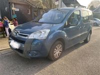 Gebraucht Citroën Berlingo 120 PS (88 kW) 2011 Grün Van / Kleinbus