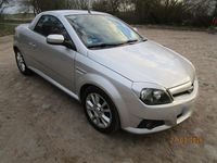 Gebraucht Opel Tigra 90 PS (66 kW) 2005 Silber Cabrio