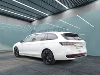Gebraucht VW Passat Sound 150 PS (110 kW) 2024 Weiß Kombi