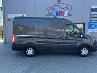 Gebraucht Ford Transit Trend 131 PS (96 kW) 2023 Grau Van / Kleinbus