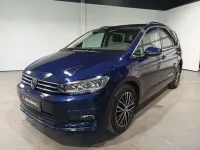 Gebraucht VW Touran Highline 150 PS (110 kW) 2023 Blau Van / Kleinbus